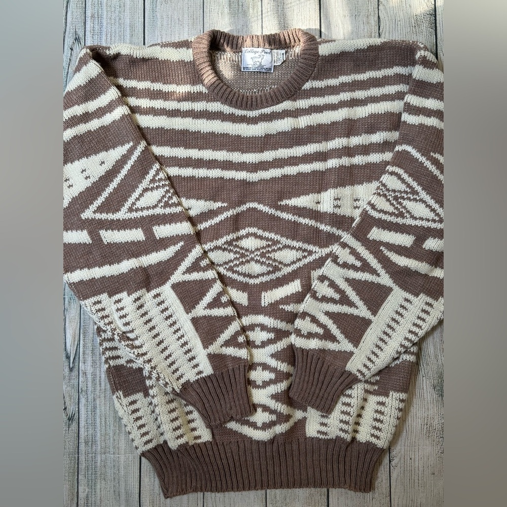 Vintage College Point sweater